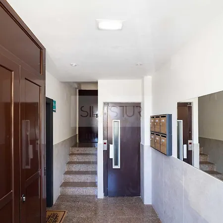 Atico Cimavilla By Silastur דירה גיחון